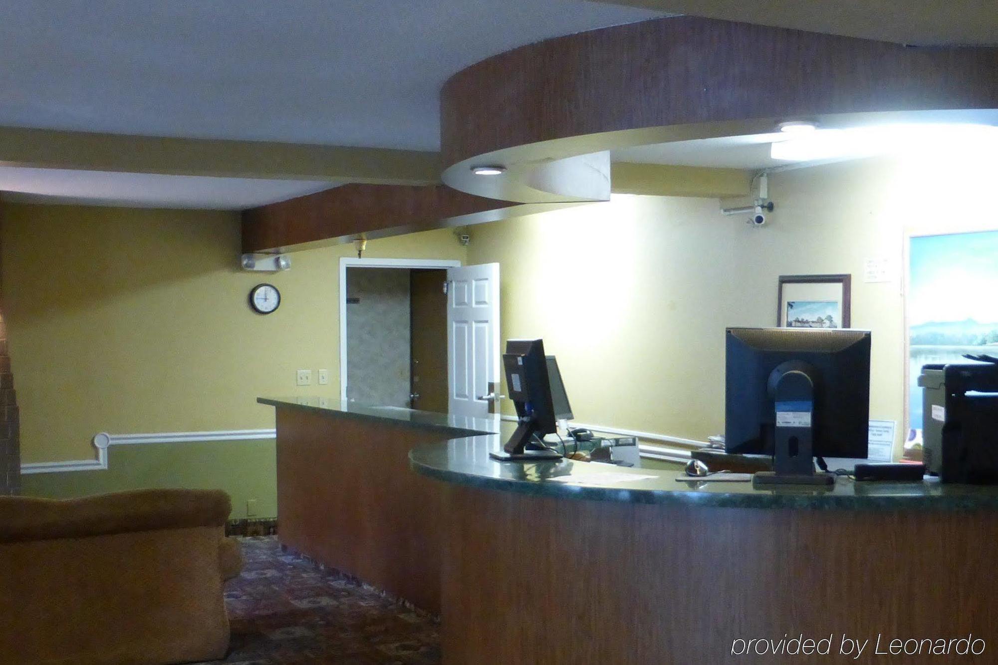 Norwood Inn And Suites - Minneapolis-St Paul Розвіль Екстер'єр фото